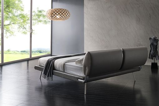 Manželská posteľ 23