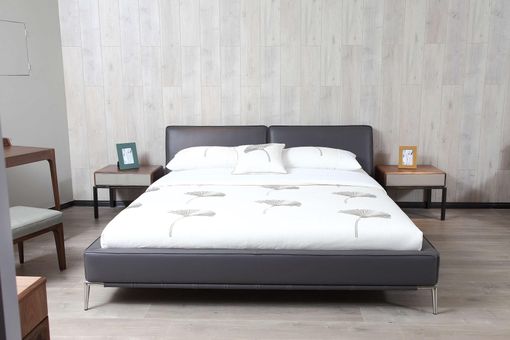 Manželská posteľ 19