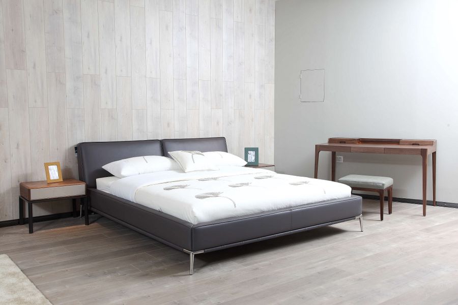 Manželská posteľ 19