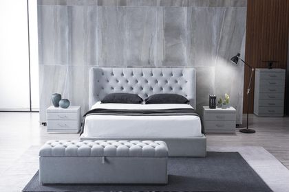 Manželsk&aacute; posteľ 01